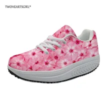 Twoheartsgirl/розовые туфли в цветочек; качели здоровья для женщин; красивые женские прогулочные туфли на танкетке; повседневная обувь на платформе