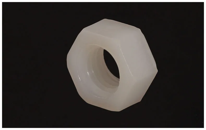 Nylon nut black or white -004
