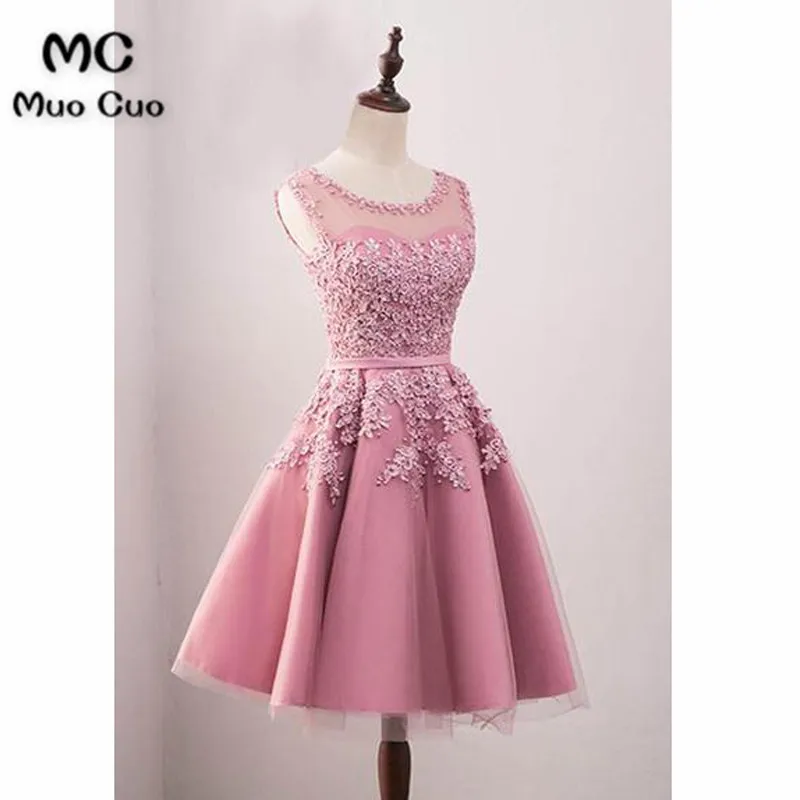 A-Line Crew Knee-Length Tulle Homecoming Dress With Appliques Beading7