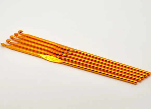 

Aluminum Crochet Hooks Needles Random Color 15cm x 4mm, 5 PCs