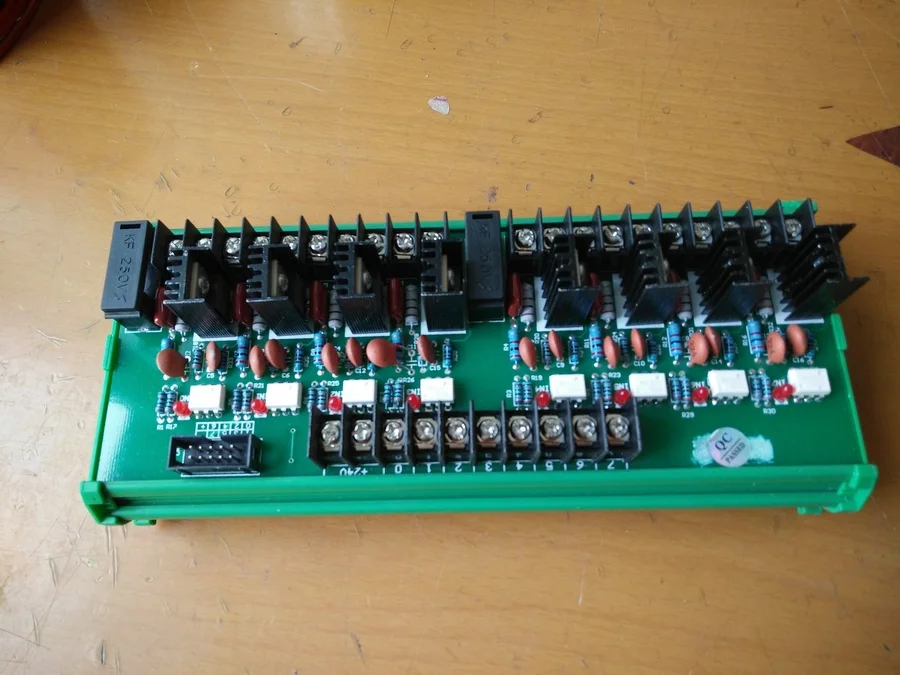 

8CH 10A OptoCoupler isolate amplifier  Board Module for PLC / PLC  SCR output board with DIN slider