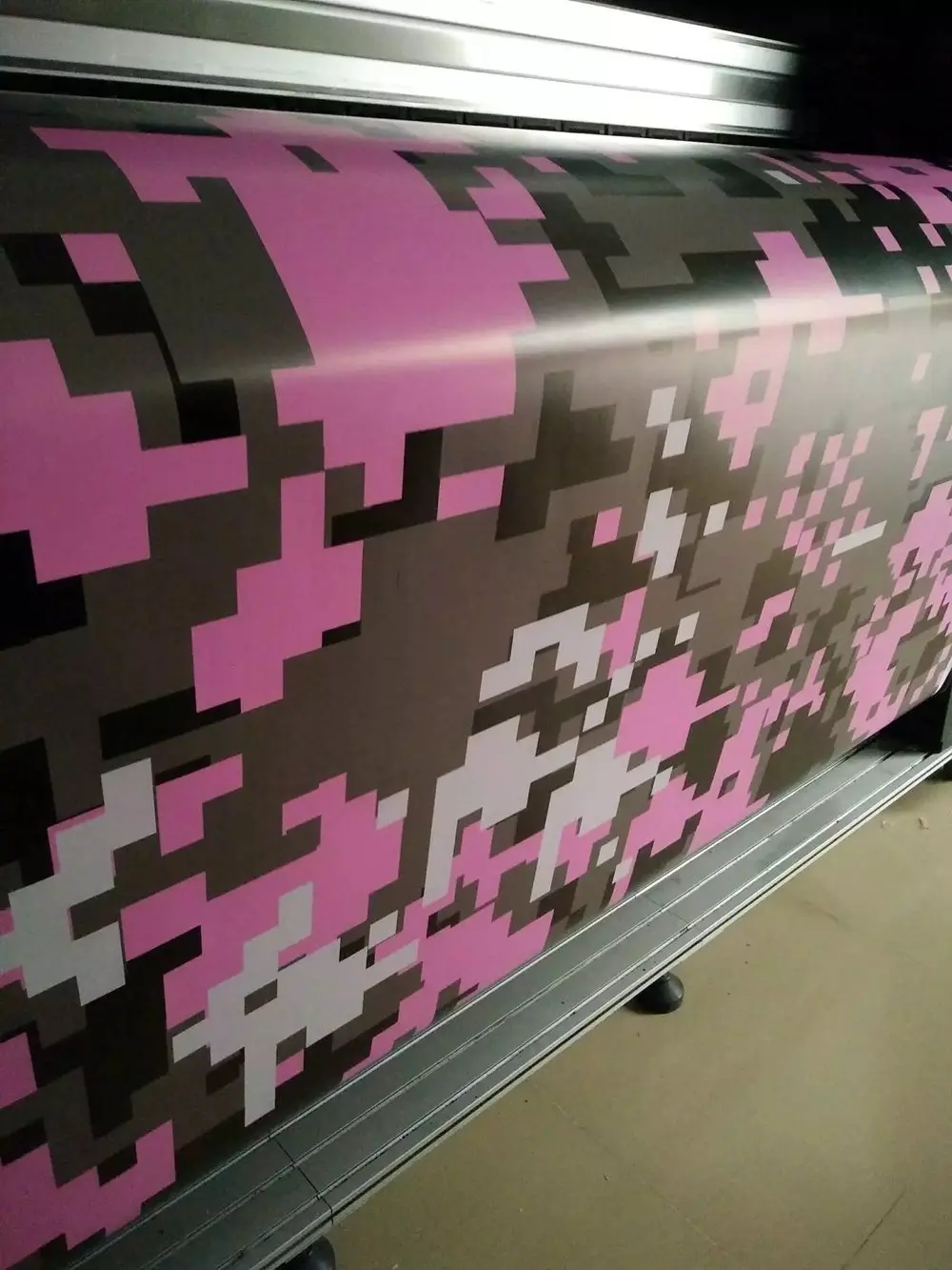 2017 Camo Vinyl car wrap07