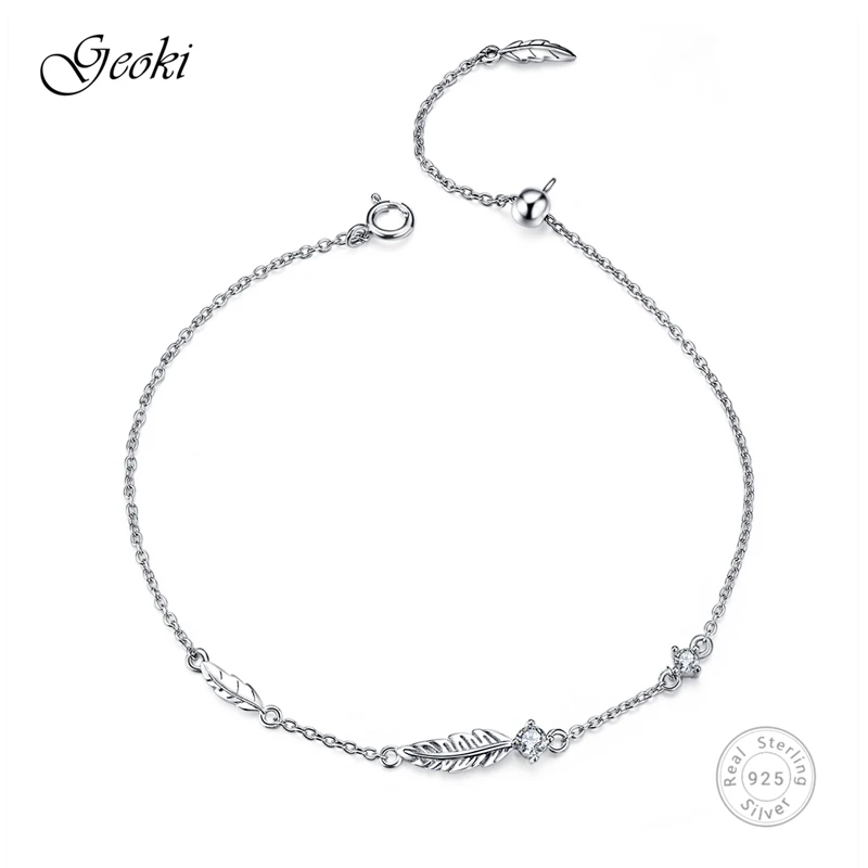 

Geoki 925 Sterling Silver Small Feather-shaped Charm Bracelet Original Angel Feather Beads Chain for Women Luxury Jewelry