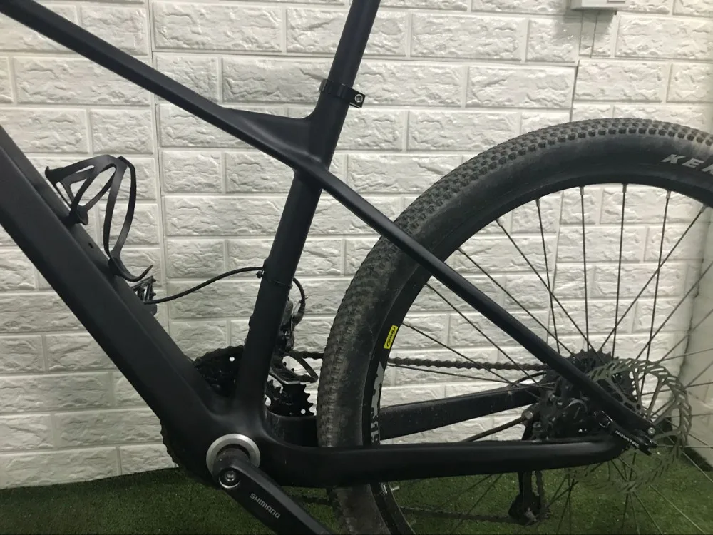Горный велосипед Carbon Bike BB30 BSA 33 скорости размер 151719 дюйма Центральная рама