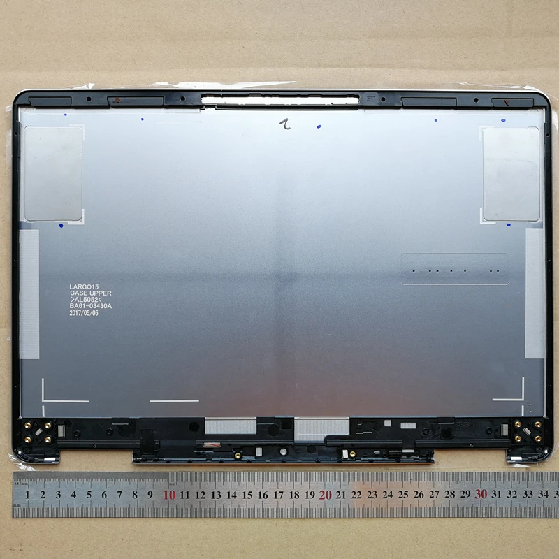 GAOCHENG Laptop LCD Top Cover for Samsung NT551EBE NT550EBE 551EBE 550EBE BA98-01460D Back Cover White New GAOCHENG Laptop LCD Top Cover for Samsung NT551EBE NT550EBE 551EBE 550EBE BA98-01460D Back Cover White New