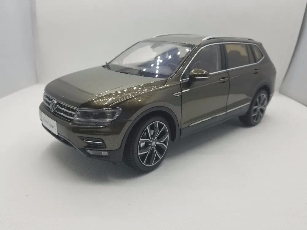 1:18 литая под давлением модель для Volkswagen VW Tiguan L коричневая игрушечная машинка миниатюрная Коллекция подарков