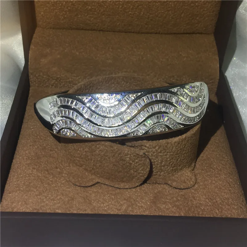 Женский браслет с фианитами золотистый и белый цвета 5 А|bangle bracelet|bangle bracelets for
