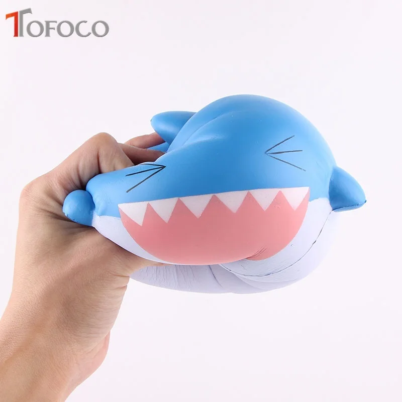 tfl216shark1