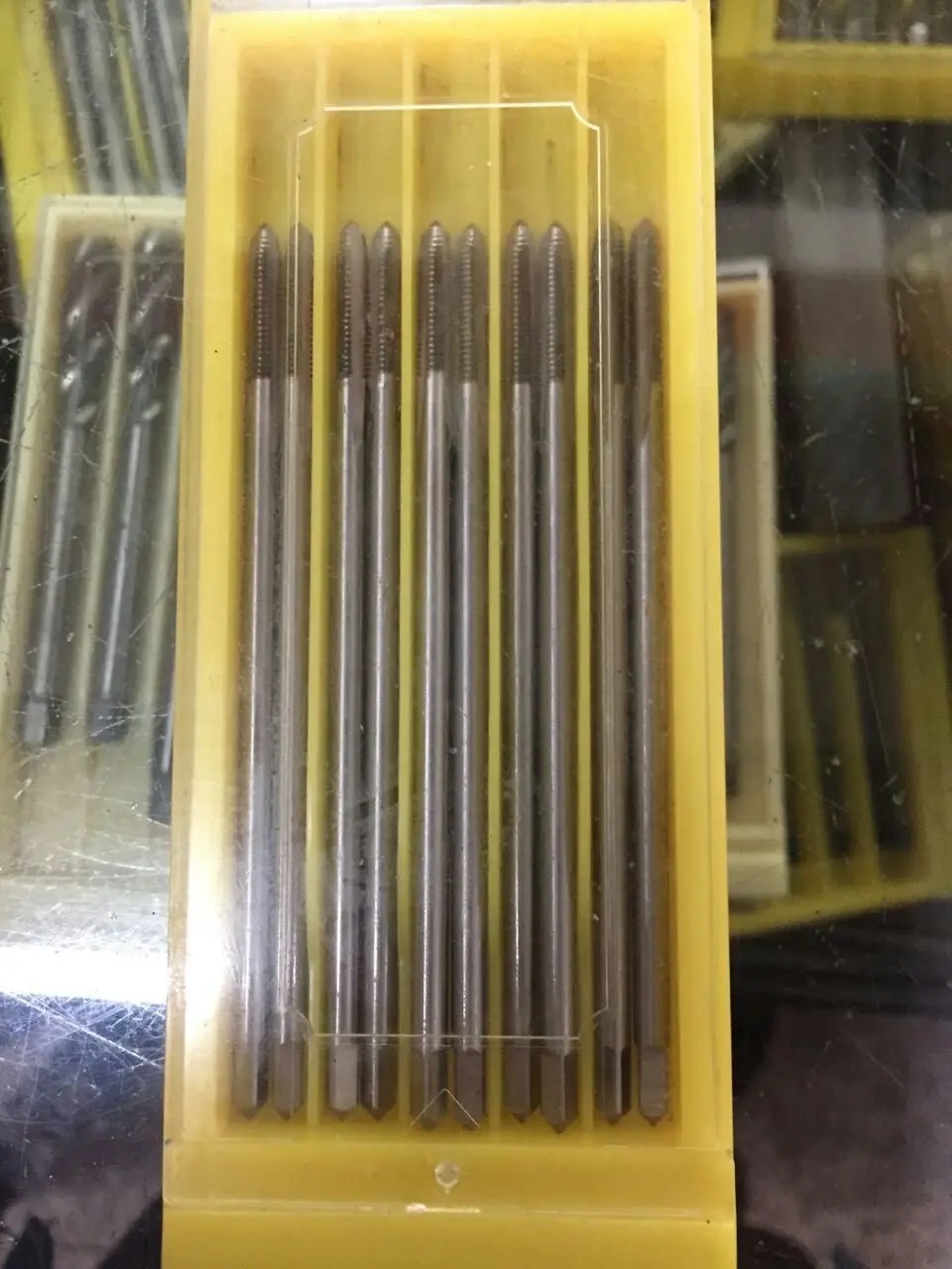 Extra long length Straight Taps,HSS M2 Metric Tap M3x0.5 total length