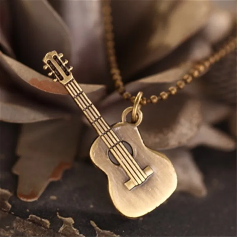 8SEASONS Fashion Jewelry Bronze Color Guitar Metal Pendant
