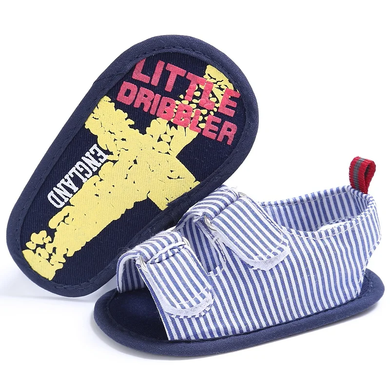 Летние каникулы пляжная одежда для малышей мальчиков Модные дышащие Нескользящие кроватки полосой обувь для детей Prewalkers сандалии