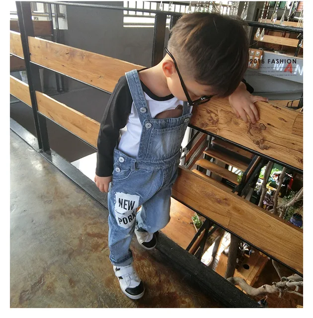Kids Denim Overalls The Autumn Children Jumpsuits For 1-5T Unisex Boys And Girls Jeans Pants Children’s Cowboy Pocket Jeans