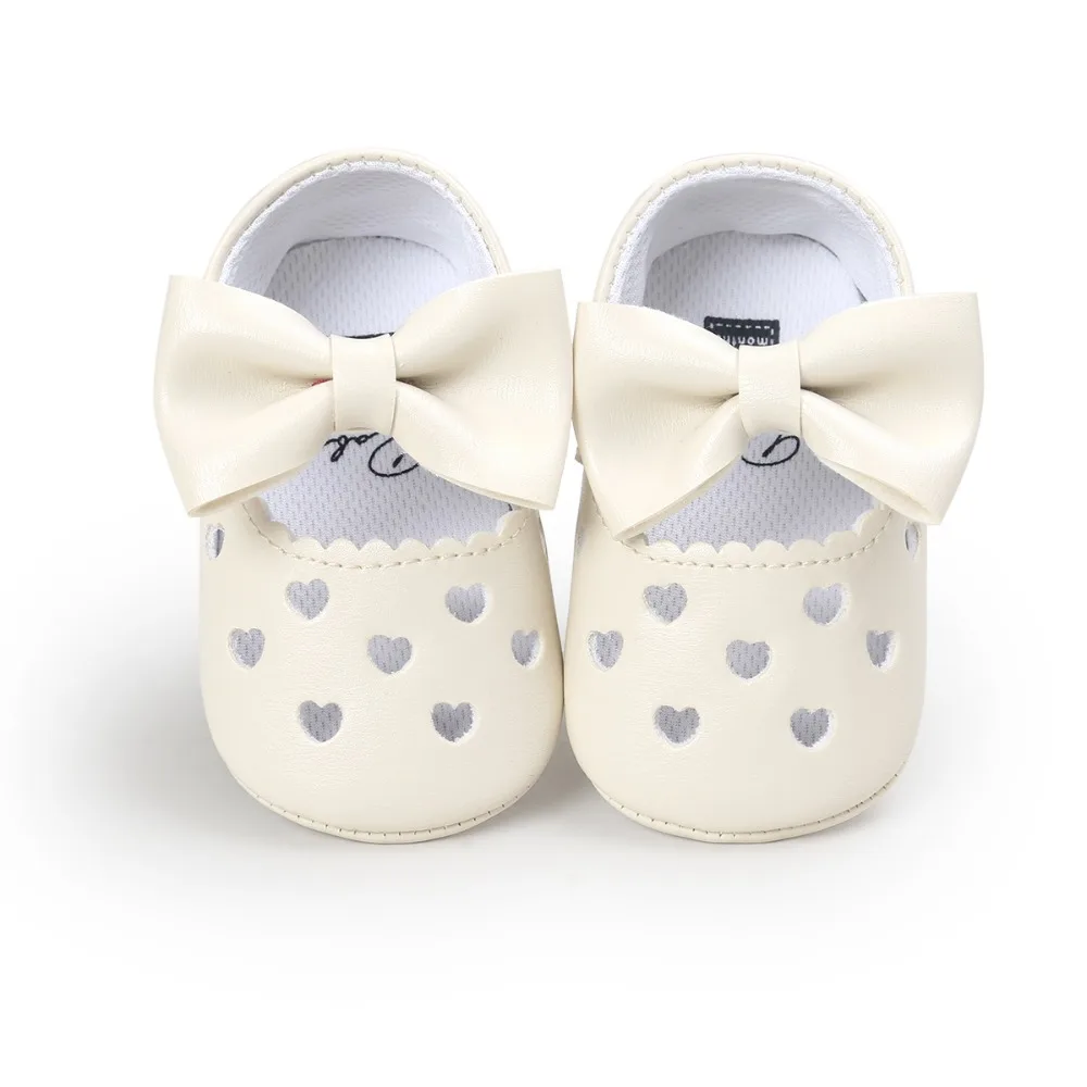 Детские мокасины из искусственной кожи для девочек и мальчиков; популярные моксы для малышей; модная обувь с мягкой подошвой и кисточками для новорожденных; CX132C