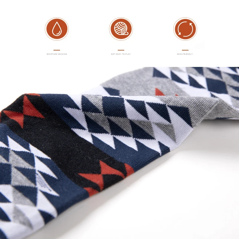 Top Quality Combed Cotton Casual Socks Men Comfortable Striped Printing Novelty Compression Happy Socks