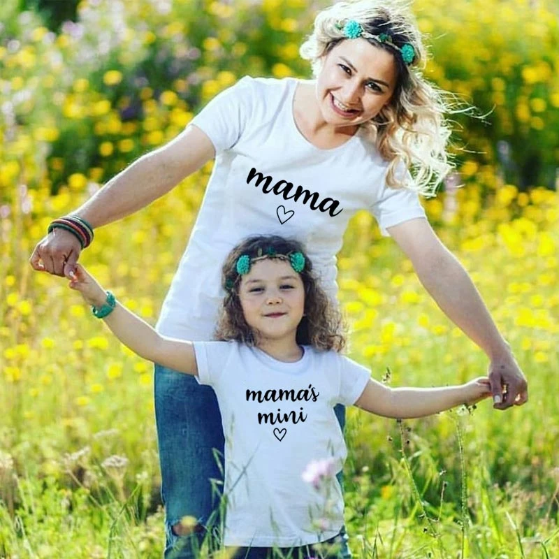 Mode mama mini mich mutter tochter t shirt passenden outfits mama und mich kleidung  mom mama baby kleidung weiß familie aussehen 2019|Matching Family Outfits|  - AliExpress