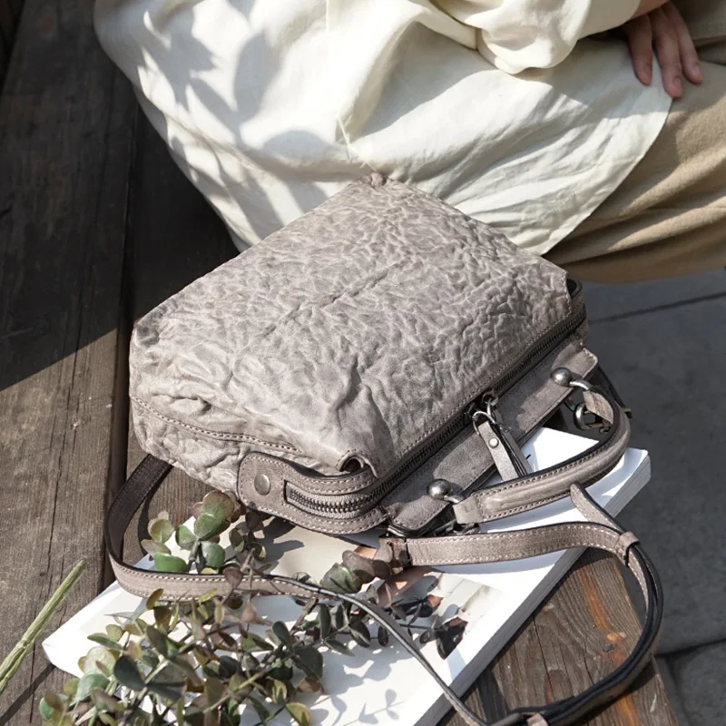 AETOO Leather literature Retro Fold crossbody bag, portable to do old doctor bag, small fresh personality cowhide female bag