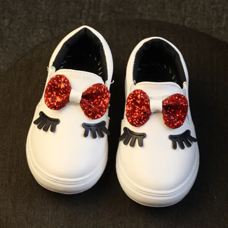 Демисезонный обувь для девочек Симпатичные Bling лук-узел блестящие из искусственной кожи милая детская обувь; Повседневное кроссовки Туфли без каблуков От 1 до 12 лет - Цвет: Белый