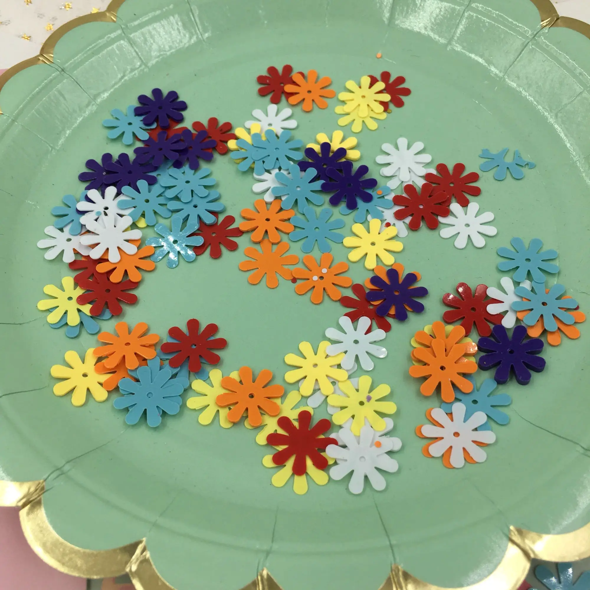 15g Flower Confetti Sequin Sprinkles Birthday Party Wedding Decoration