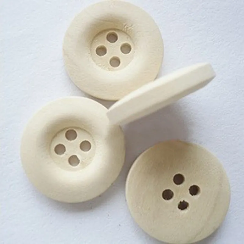 

200pcs tower Wooden Buttons 4 Holes Natural Sewing Button Craft Scrapbooking Products 18mm 002002007