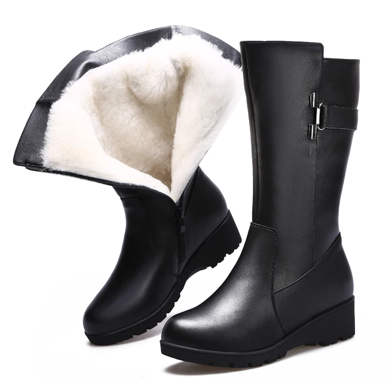Новая модная зимняя обувь из толстой шерсти женские сапоги на платформе, Нескользящие теплые зимние сапоги из натуральной кожи мотоботы - Цвет: Черный