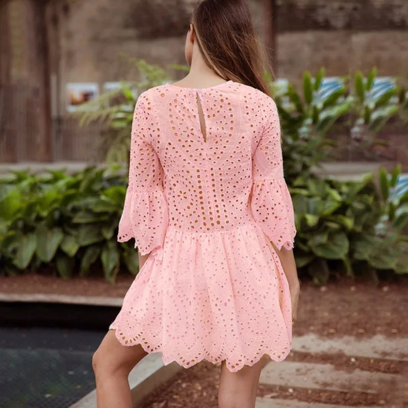 TWOTWINSTYLE Sexy Mini Lace Dresses Women Flare Sleeve Hollow out Beach Summer Dress Female Casual Clothes 2018 New Plus Sizes TWOTWINSTYLE Sexy Mini Lace Dresses Women Flare Sleeve Hollow out Beach Summer Dress Female Casual Clothes 2018 New Plus Sizes