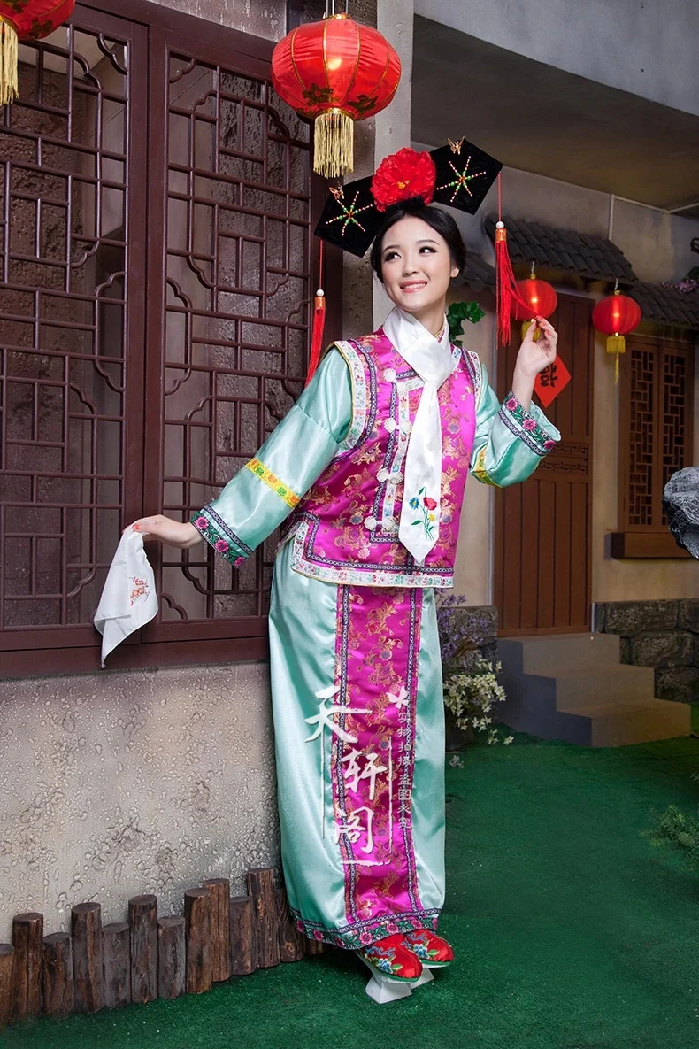 (0107) New Embroidery female Qing Dynasty Princess Costume women's ancient court dress for cosplay stage performance