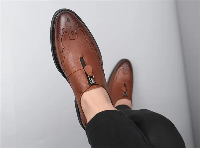 Деловая обувь на плоской подошве с перфорацией «bullock» обувь без шнуровки универсальные модельные туфли с круглым носком Повседневная Осенняя мужская обувь