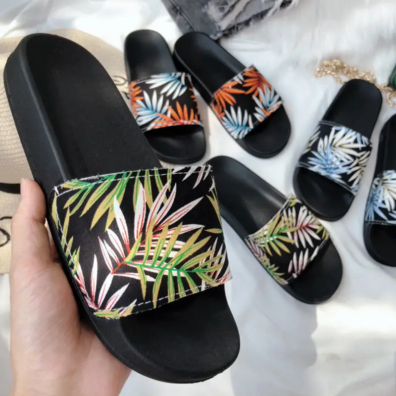 

Non-slip Slippers Women Beach Slides Female Hommes Badslippers Bathroom Summer Slip on Sandals Bamboo Flip Flops SP38