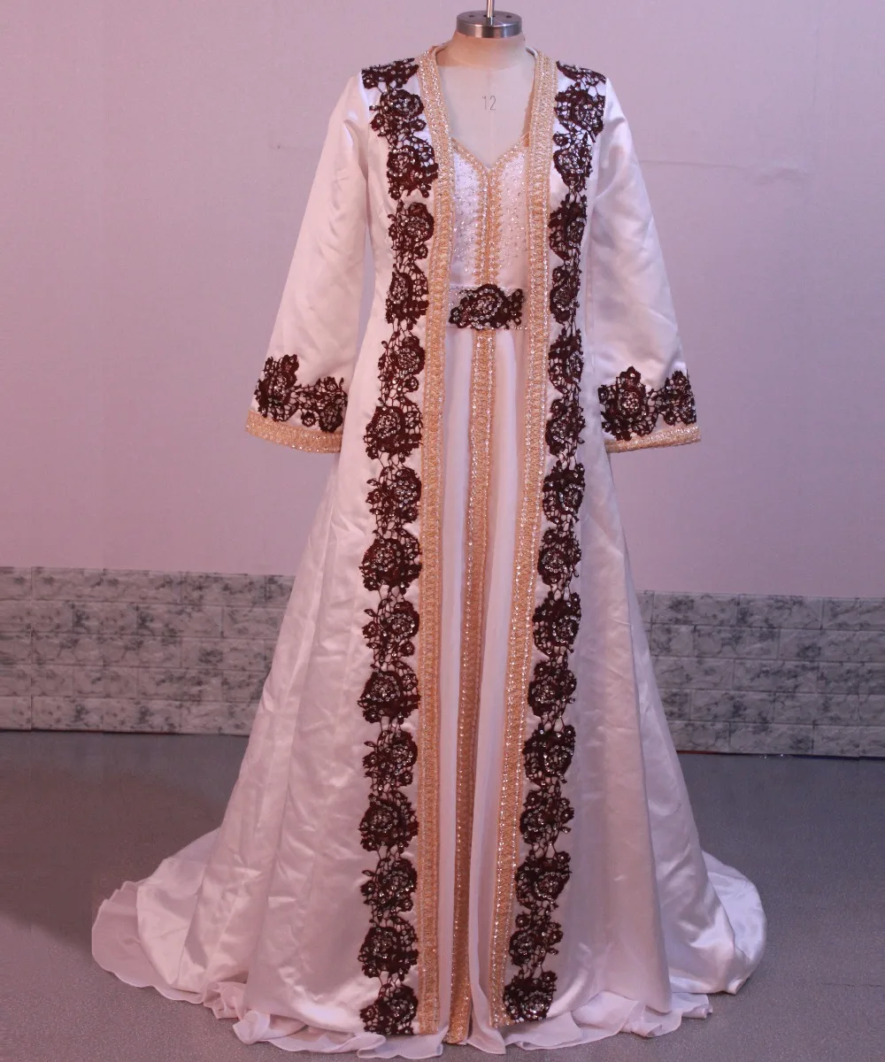 Белые бисерные мусульманские Длинные Роскошные свадебные платья марокканский Восточный халат с поясом из г. Дубай платье с длинными рукавами торжественное платье два комплекта платьев