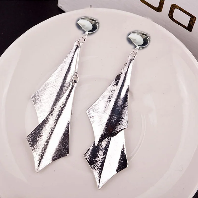 

Grace Jun 2017 New Style Fashion Geometric Shape Clip on Earrings Wihtout Piercing for Women Luxury Jewelry Accessory Xmas Gift