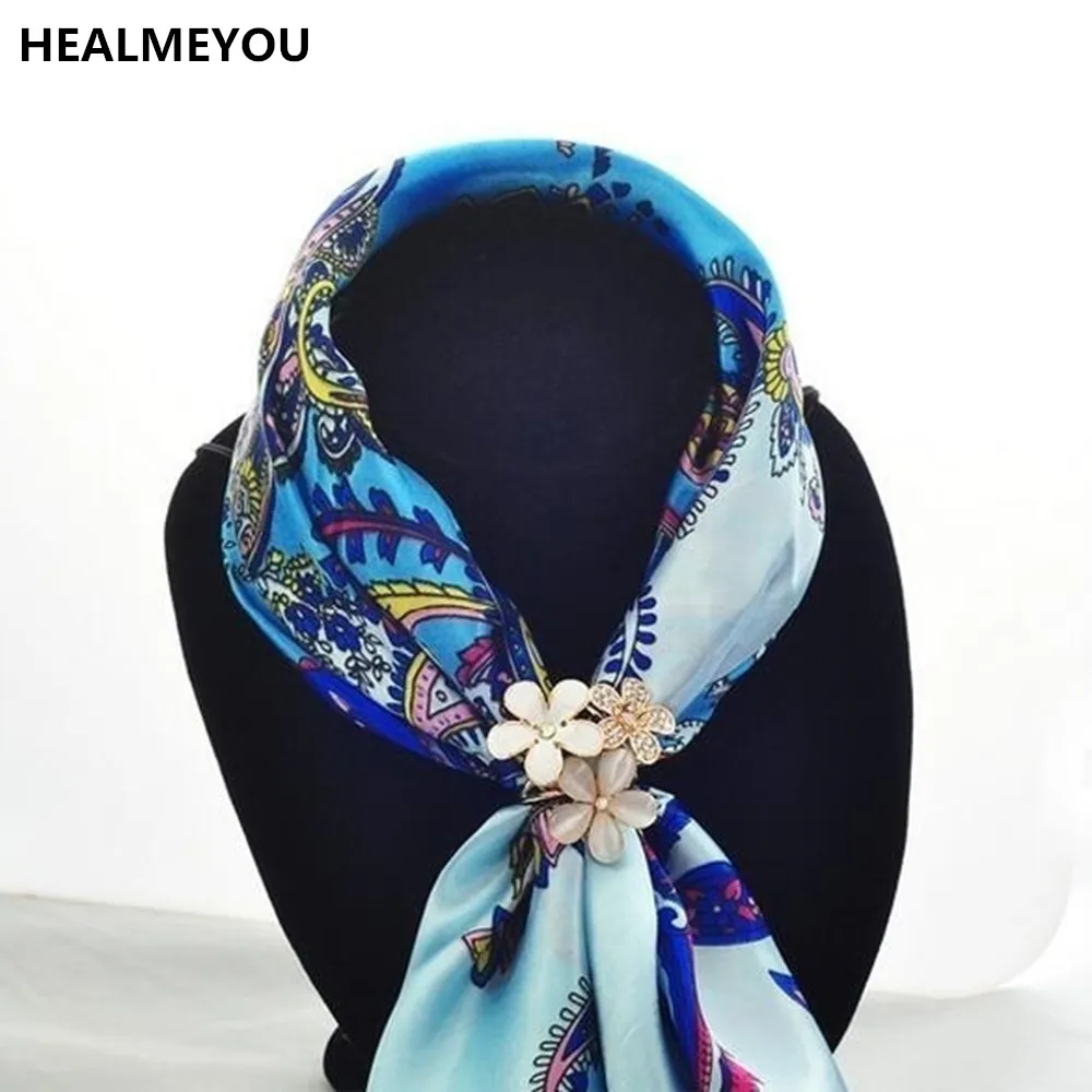 NEW Gold plated Crystal Silk Scarf Clip Buckle Holder Twine Brooch Pins Jewelryin Women's