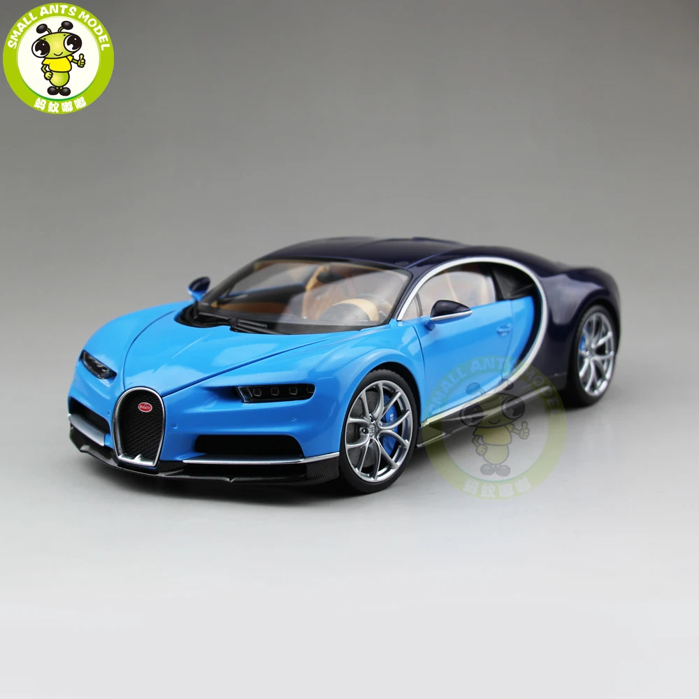 1/18 Bugatti Chiron 2016 Super Car Welly GTAUTOS Diecast Metal Car