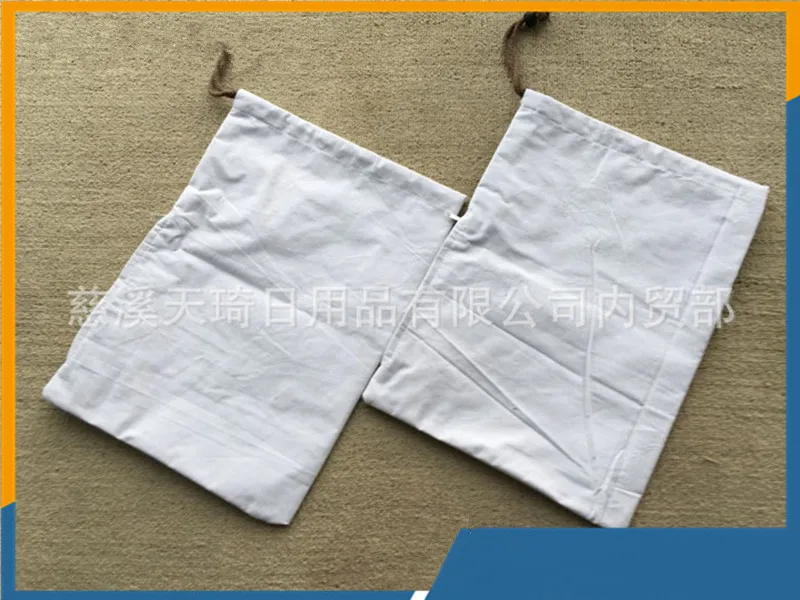 2761913943_1194717209