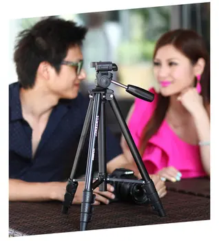 

YUNTENG 520 Professional Camera Tripod Flexible Tripod for Digital DSLR SLR Camera Nikon Canon Sony Fuji Pentax Leica