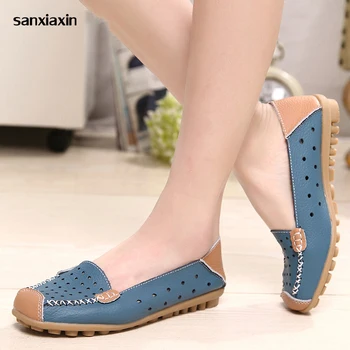 

New Summer Soft Sole Hospital Medical Shoes Nurse Doctors Non-slip Sandals Pregnant Woman Shoes Surgery Hollow Breathable Shoes