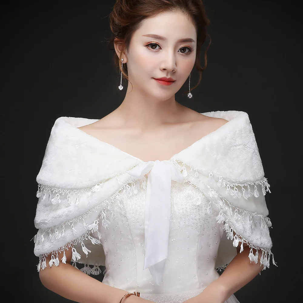 

2018 Cape Faux Fur Bridal Wedding Jackets Three Layer Fringe Shawl Wedding Coats Jackets Boleros Warm Bridal Wraps Mingli Tengda