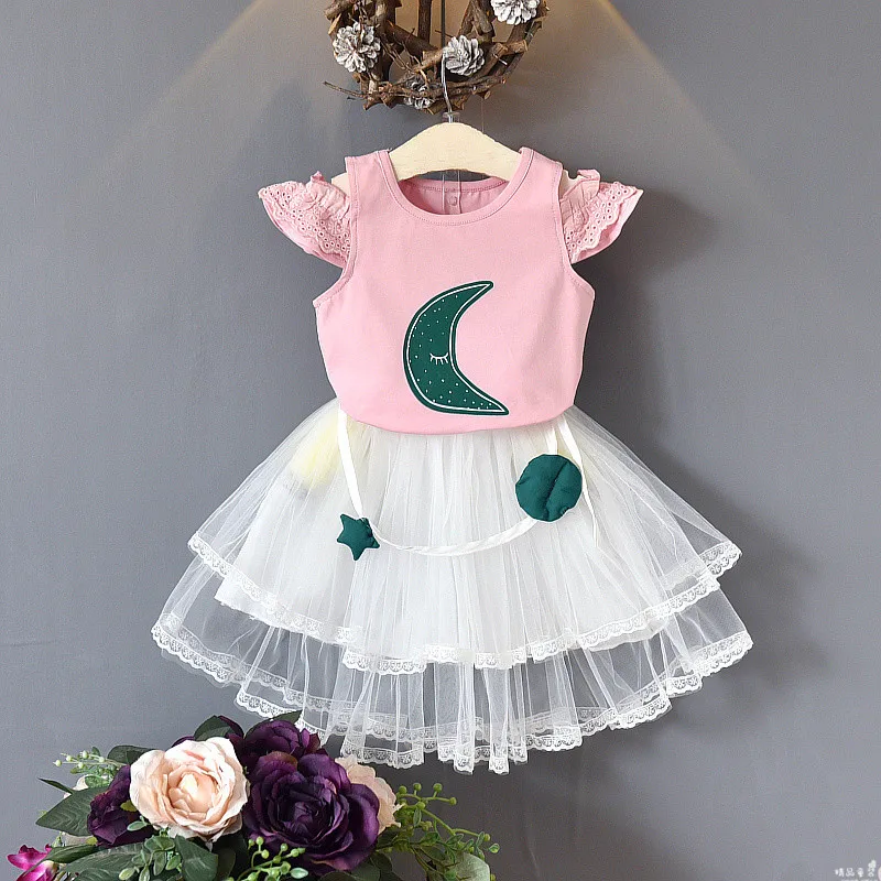 

DFXD Kids Girl Clothes Summer Princess Style Baby Girl Off Shoulder Short Sleeve Cartoon Moon Print Top+Mesh Net Yarn Skirt 2pcs