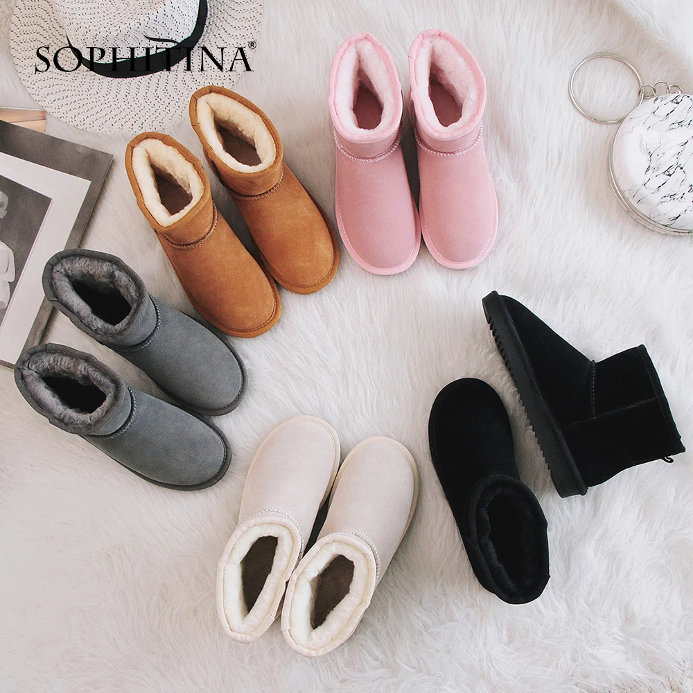

SOPHITINA New Arrival Cow Suede Winter Boots Round Toe Super Warm Wool Fur Match Everything Solid Shoes Skidproof Boots MO01