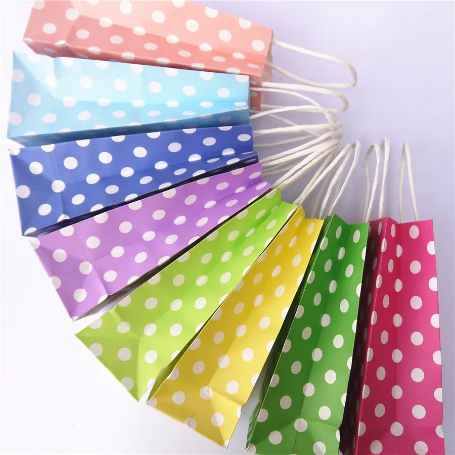 

400pcs paper polka dot handle bags 13*8*21cm