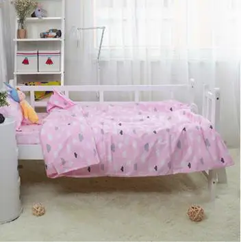 

With Filling Pink Cloud Cotton Baby Linen Baby Crib Set For Both Girl and Boy Nordic Style Warm ,Duvet /Sheet/Pillow