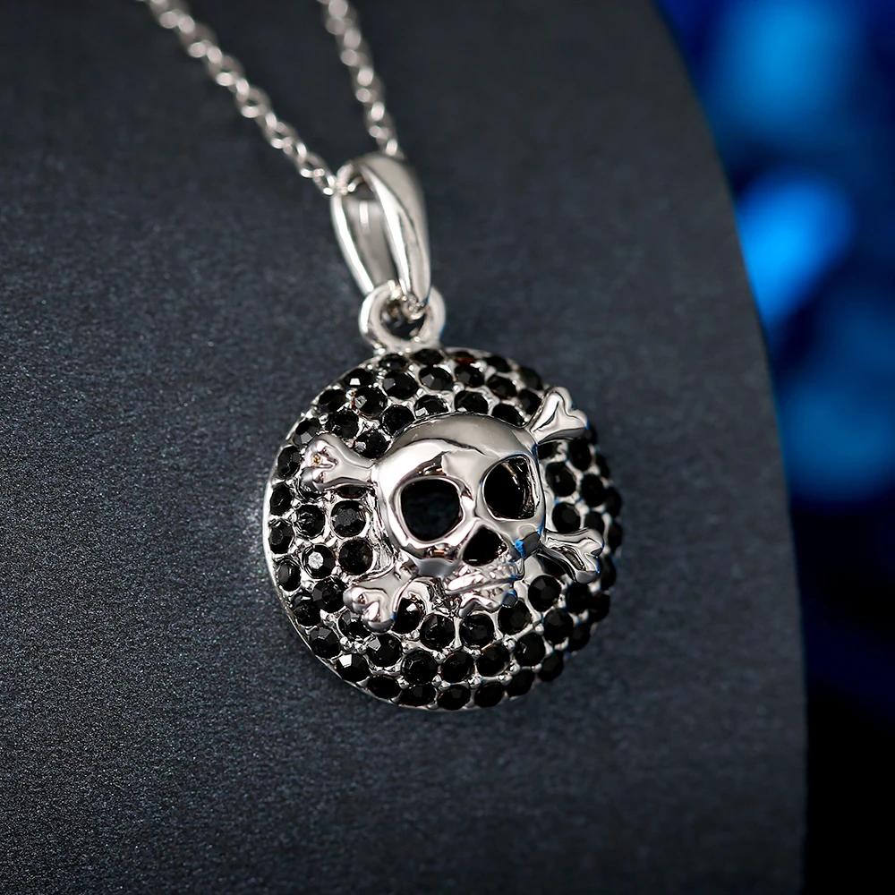 18Karat White Gold Plated Skull & Bones Necklace (1)