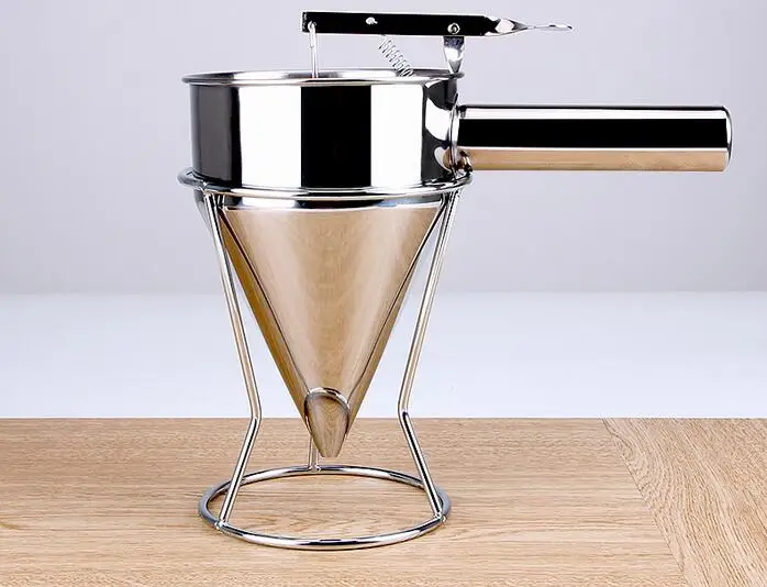2017 Stainless steel taiyaki funnel; waffle mixture dispenser ;takoyaki filler; Funnel for Batter Dispenser 2017 Stainless steel taiyaki funnel; waffle mixture dispenser ;takoyaki filler; Funnel for Batter Dispenser