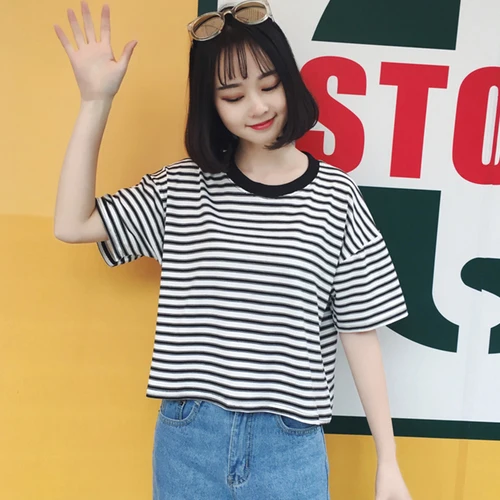 2018 новые акции поступление Для женщин футболка Свободные Стиль Crewneck короткий