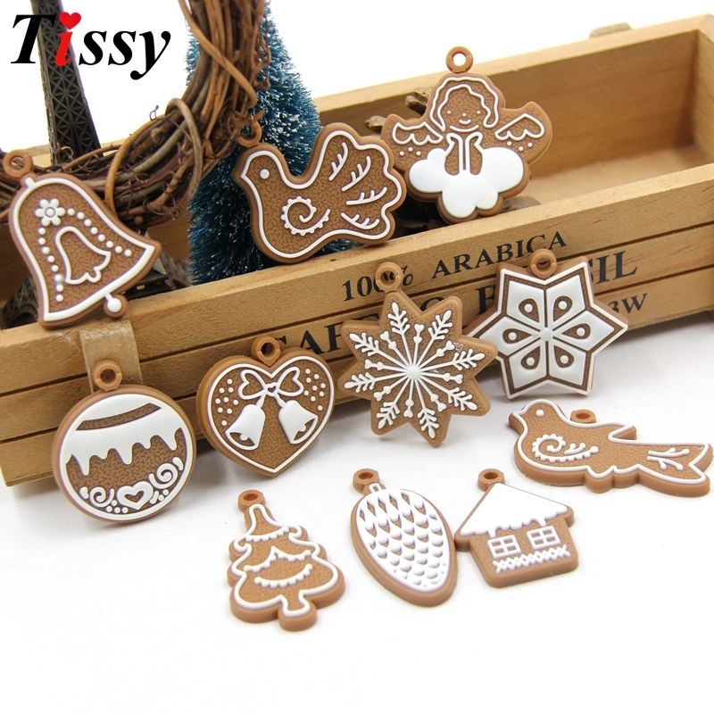

11PCS/Set DIY PVC Soft Rubber Gingerbread Man Christmas Ornaments Bell Snowflake For Chrismas Tree Pendant Kids Gifts Decoration