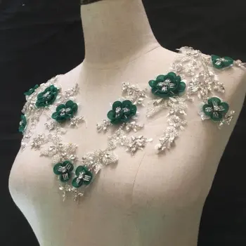 

2018 new Deluxe high quanlty Green bridal rhinestones applique, bead glass with vintage design, haute couture wedding collar