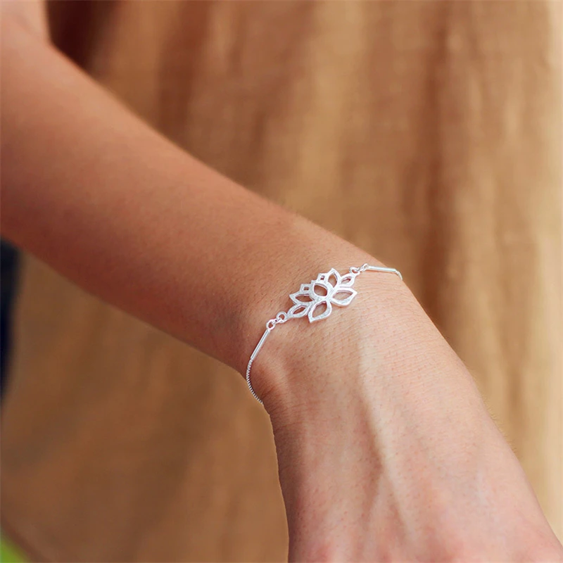 

Lotus Fun Real 925 Sterling Silver Handmade Designer Fine Jewelry Vintage Classic Hollow out Lotus Flower Bracelet for Women