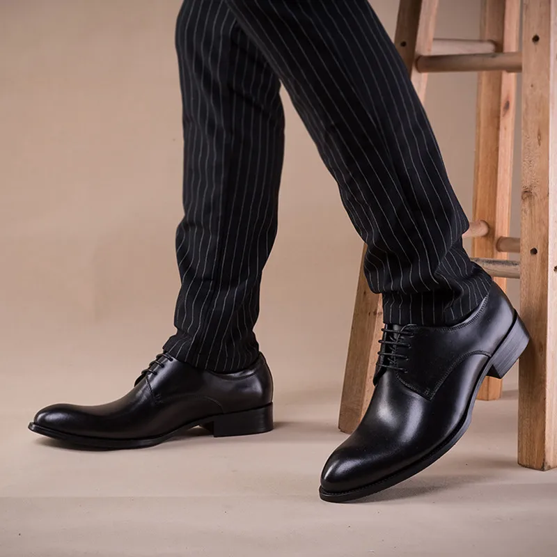 Pjcmg Мода черный/красный/коричневый Обувь шнурованная для женщин торжественное платье Кружево на шнуровке острый носок натуральной Лакированная кожа Бизнес человек свадебные туфли
