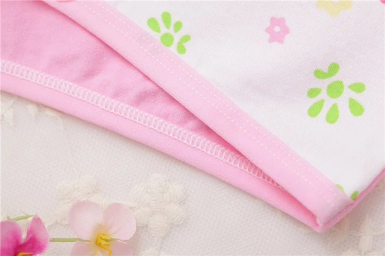 Boxer Underwear 4pcs/lot Girl's Cartoon Rabbit Underwear Kids Cotton Cloth Render The Girls