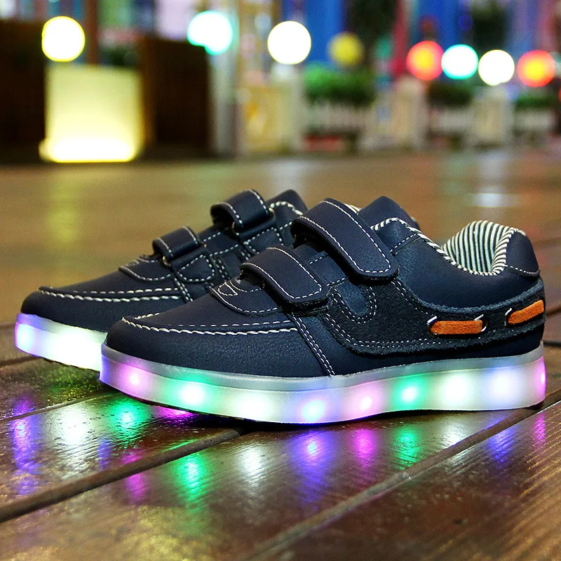 

High Quality Fashion Kids Led Shoes USB chargering Light Up Sneakers for boys girls Glowing Casual Shoes Child Fashion Shoes