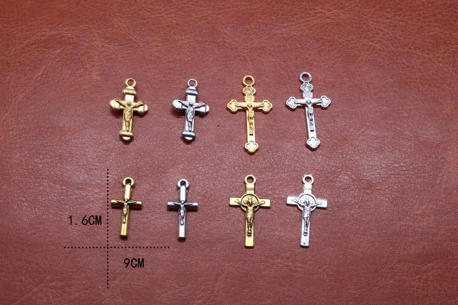 Religious old goods wholesale 10pcs zinc alloy trumpet Cross Pendant